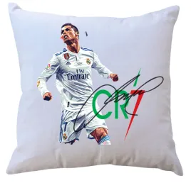 poduszka-z-wkladem-cristiano-ronaldo-dla-fana-z-autografem-producent