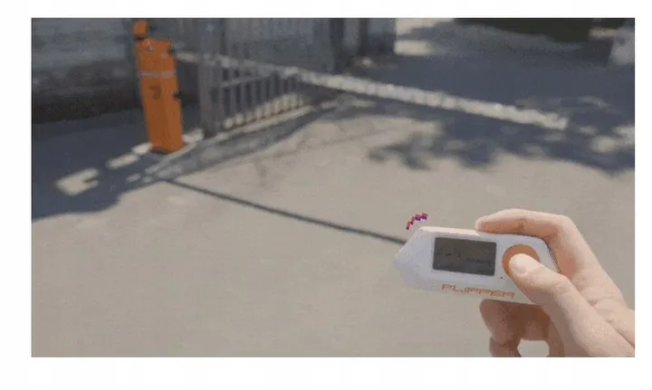 flipper-zero-multitool-radiohacking-rf-rfid-ir-bt-elementy-zestawu-inne