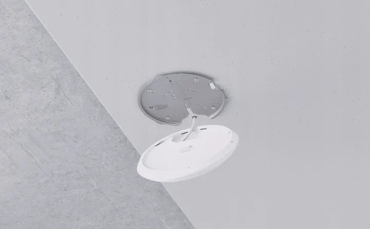 ubiquiti-u7-pro-access-point-wifi-7-802-11be-stan-nowy