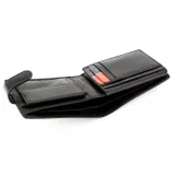 greg58083-marka-pierre-cardin