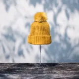 czapka-niepozorna
