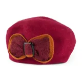 beret-urok-kokardy