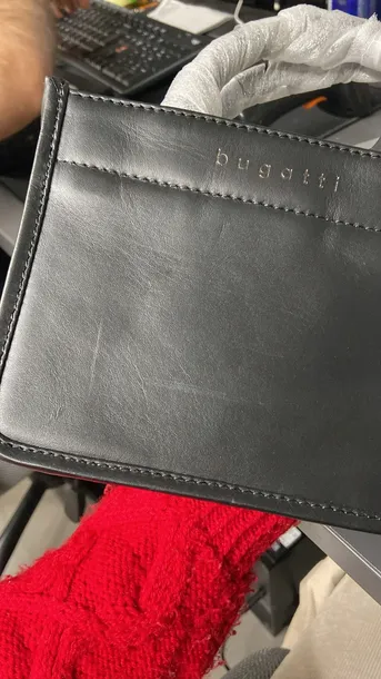 torebka-bugatti-czarny-kolor-okuc-inny