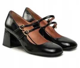 damskie-czolenka-love-moschino-r-39