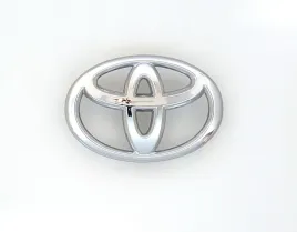 emblemat-znaczek-do-toyota-65-mm-x-45-mm-na-kierownice-11-pin