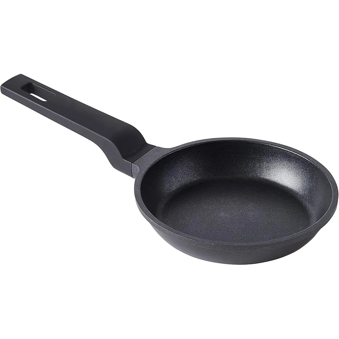 patelnia-do-pancake-14cm-mastrad