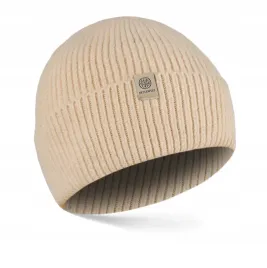 betlewski-elegancka-czapka-damska-z-angora-na-zime-kremowa