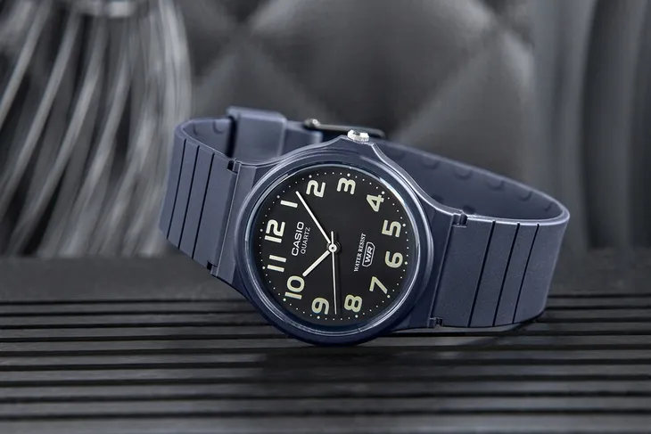 zegarek-casio-mq-24uc-2bdf-box-rodzaj-analogowe