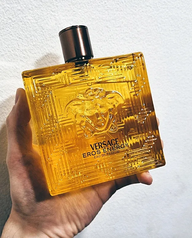 versace-eros-energy-edp-100ml-flakon