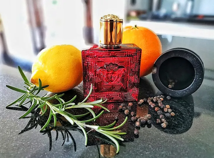 versace-eros-flame-edp-100ml-flakon-stan-nowy