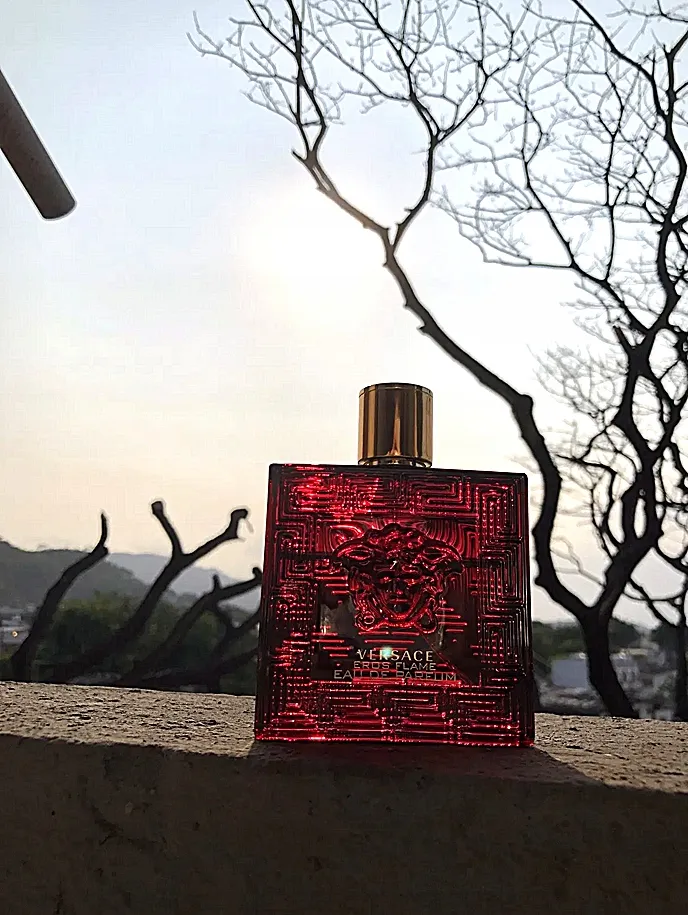 versace-eros-flame-edp-100ml-flakon