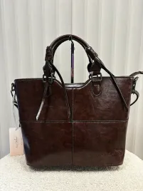 ines-delaure-torba-shopper-czekoladowa-z-przeszyciami