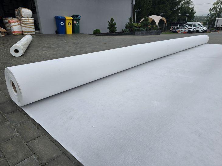 Geowłóknina Polipropylenowa 200 g DROGOWA 16kN 4 x 32 m WŁOSKI PRODUKT
