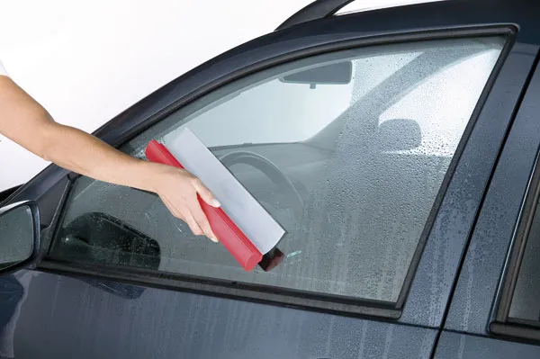 sonax-sciagaczka-do-wody-producent-sonax