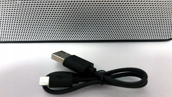 azzaro-glosnik-beprzewodowy-bluetooth-stan-nowy-rodzaj-zestawu-inny