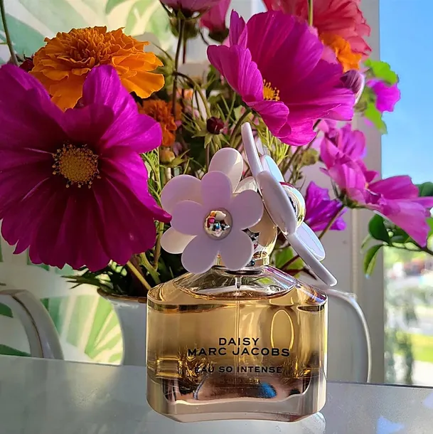 marc-jacobs-daisy-eau-so-intense-edp-100ml-flakon-stan-nowy