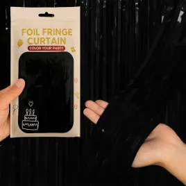 kurtyna-foliowa-dekoracyjna-imprezowa-zaslona-tlo-party-urodziny-200x100