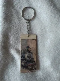 brelok-breloczek-ciuchcia-lokomotywa-pociag