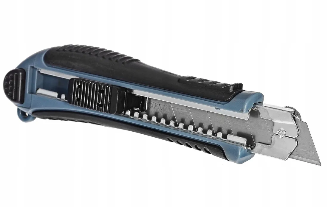 noz-lamany-pro-18-mm