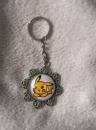 brelok-breloczek-pikachu-pokemony