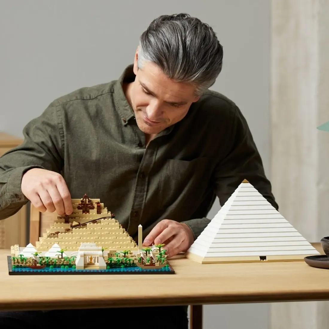 lego-architecture-piramida-cheopsa-21058