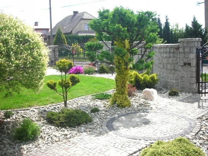 grys-kamien-ogrodowy-ozdobny-dekoracyjny-biala-marianna-8-16mm-20kg-stan-nowy