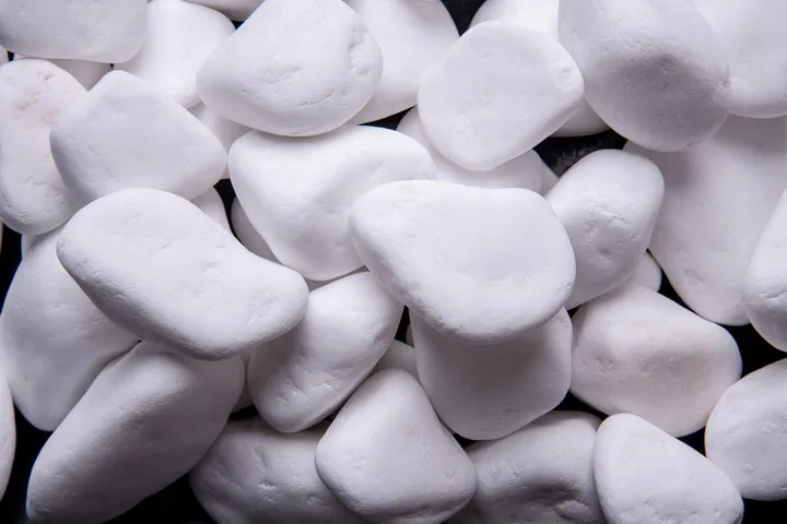 thassos-bialy-otoczak-3-6cm-20kg-kamien-ogrodowy