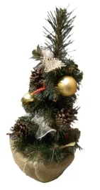 stroik-choinka-udekorowana-w-jucie-m