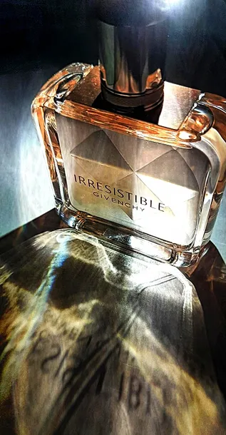 givenchy-irresistible-edp-80ml-flakon-stan-nowy