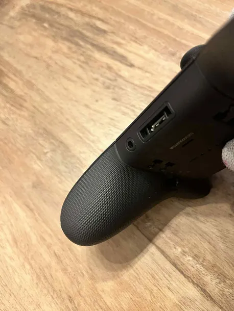 kontroler-microsoft-xbox-elite-2-stan-powystawowy-waga-z-opakowaniem-0-345-kg