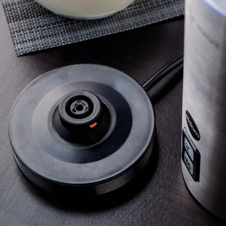 spieniacz-do-mleka-eldom-si550