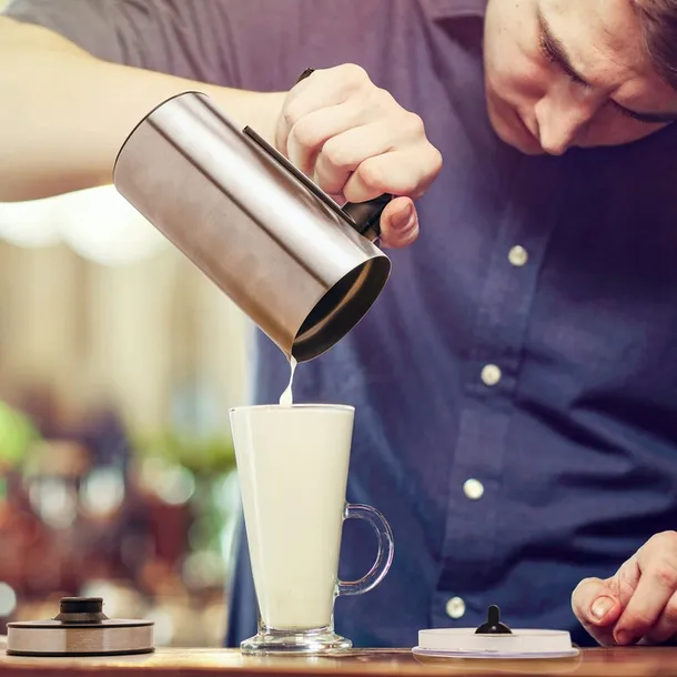 spieniacz-do-mleka-eldom-si550-podgrzewanie-brak-informacji