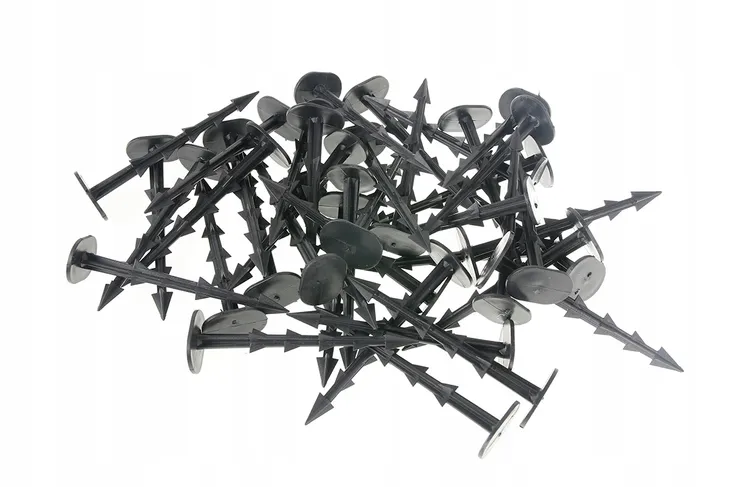 szpilki-100szt-do-mocowania-agrowlokniny-kolki-agrotkaniny-siatki-docisk-stan-nowy-dlugosc-dluzszy-bok-12-cm