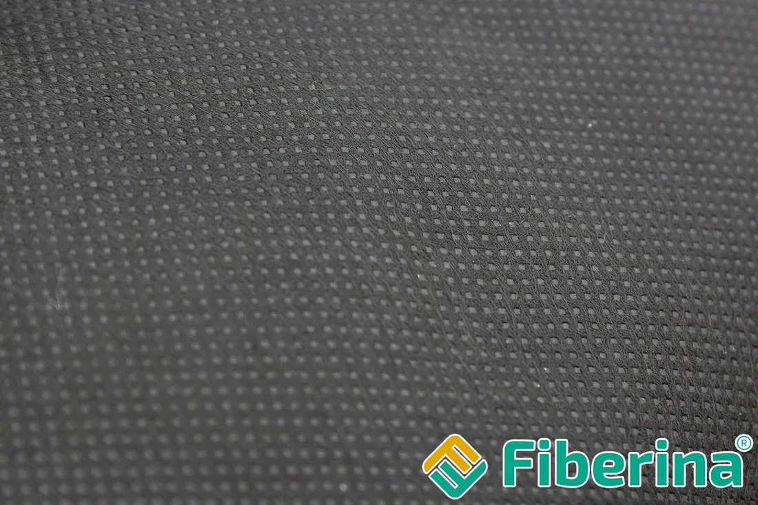 agrowloknina-na-chwasty-11x20-m-50g-czarna-mata-sciolkujaca-antychwastowa