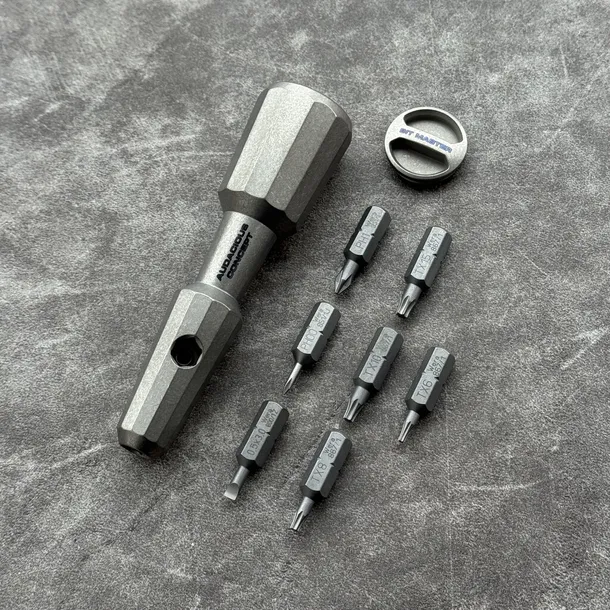 tytanowy-wkretak-edc-trc-design-bit-master-titanium-stonewashed-or-7-bitow-cechy-dodatkowe-brak
