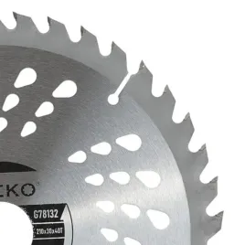 pila-tarczowa-do-drewna-210x30x40t-weglik-geko-g78132
