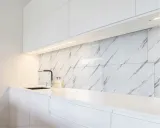samoprzylepny-panel-bialy-marmur-pcv-laminat-polysk-stan-nowy-typ-inny
