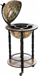 barek-na-alkohol-w-stylu-vintage-globus-jasny