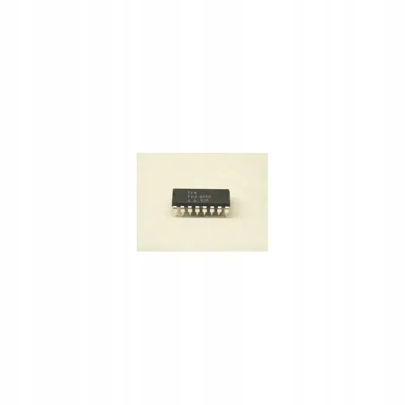 uklad-scalony-tda8140