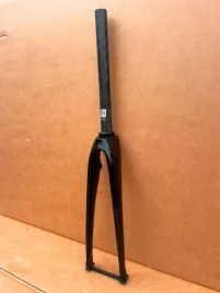 widelec-carbonowy-fuji-fc330-norcom-carbon-aero-hamulec-zintegrowany