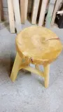 taboret-stan-nowy-material-drewno