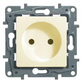 gniazdo-pojedyncze-legrand-niloe-664834-krem
