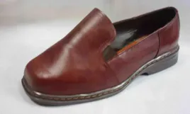 chore-szerokie-stopy-wsuwane-buty-teg-k-44