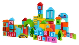 zestaw-drewnianych-klockow-miasto-dla-dzieci-zabawa-w-budowanie-100-el