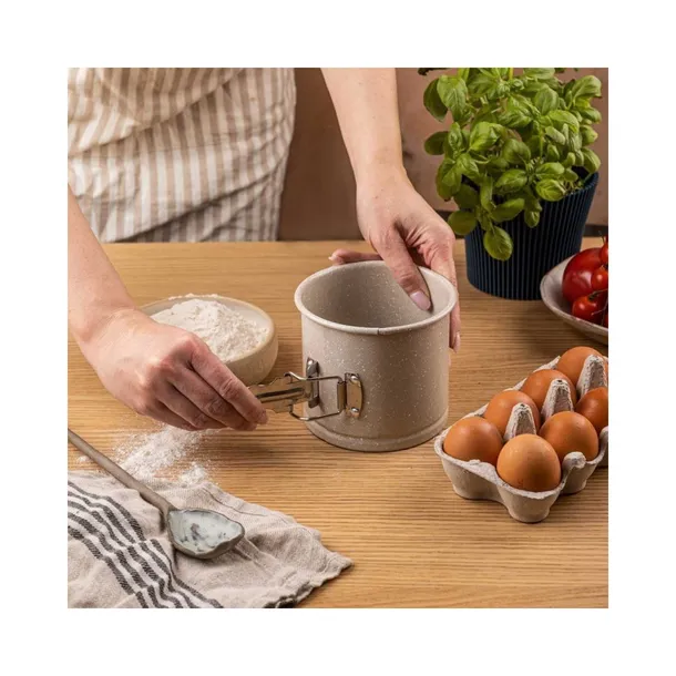 64810-marka-kinghoff