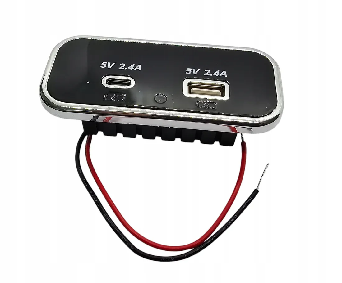 ladowarka-12v-usb-a-5v-2-4a-usb-c-5v-2-4a