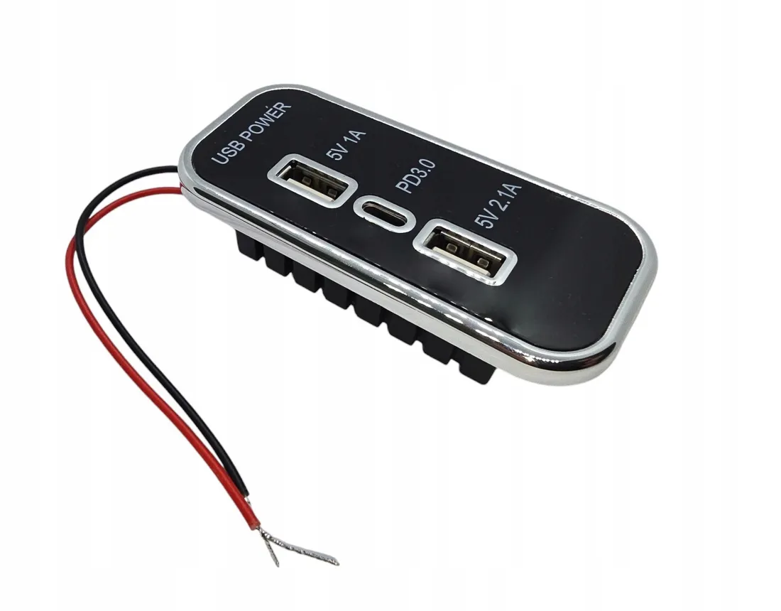 ladowarka-12v-usb-a-5v-2-1a-usb-c-pd-3-0