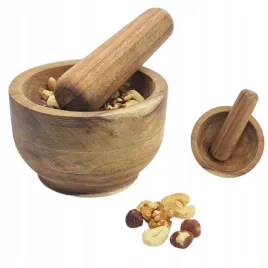 mozdzierz-z-tluczkiem-kuchenny-z-drzewa-akacji-do-przypraw-i-ziol
