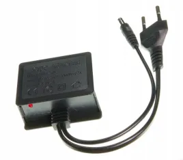 zasilacz-kamery-ip-12v-2a-2000ma