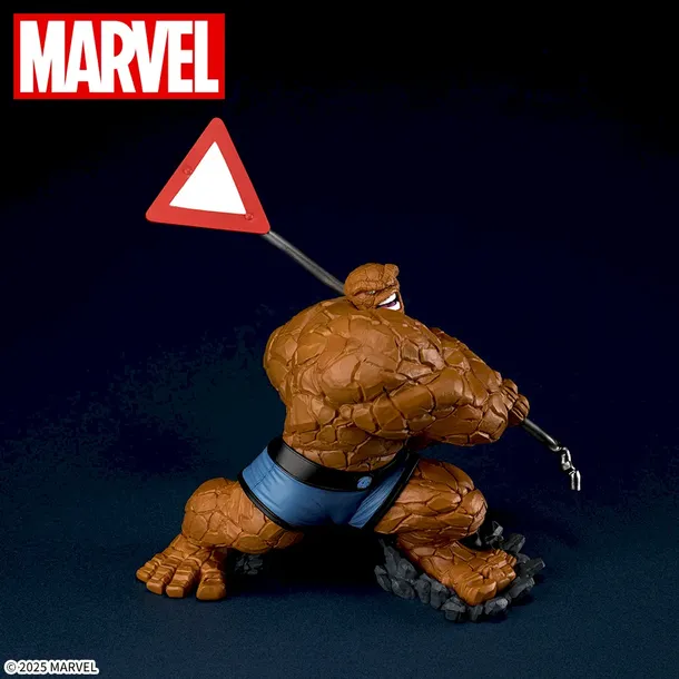 figurka-marvel-the-thing-act-cut-premium-stan-nowy-rodzaj-gadzetu-ksiazkowy-komiksowy-filmowy